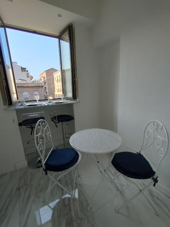 Apartamento Finestre In Piazza CTA Exterior foto