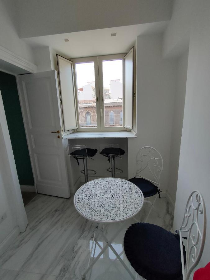 Apartamento Finestre In Piazza CTA Exterior foto